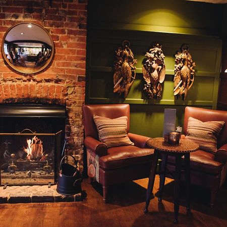 The Drummond At Albury Guildford Esterno foto