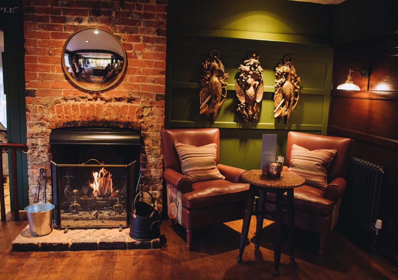 The Drummond At Albury Guildford Esterno foto