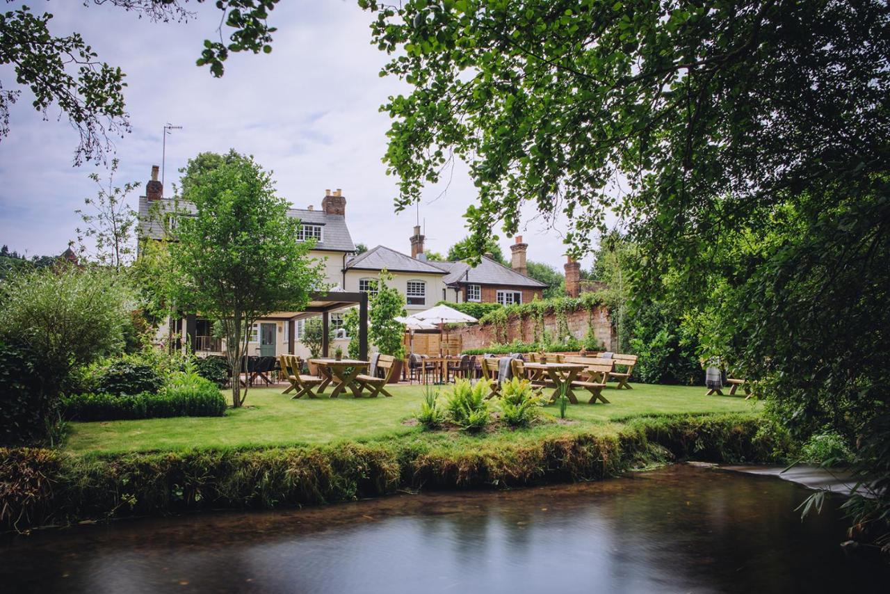 The Drummond At Albury Guildford Esterno foto